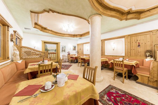 La Maison Wellness & SPA (Alleghe)